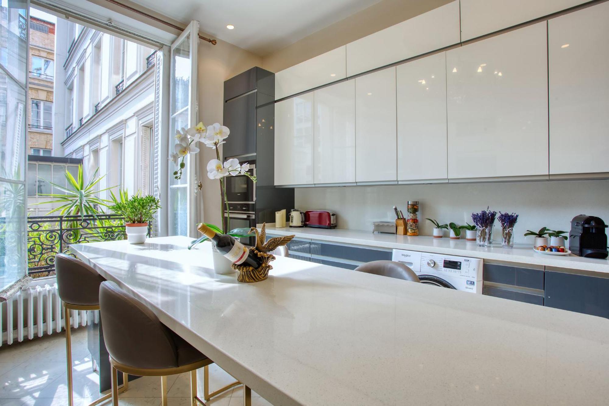 Luxueux 200M2 5Ch Champs Elysees A 1Min Perle Rare Париж Экстерьер фото