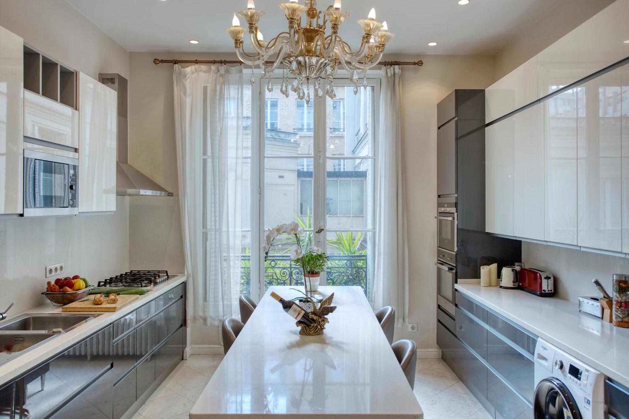 Luxueux 200M2 5Ch Champs Elysees A 1Min Perle Rare Париж Экстерьер фото