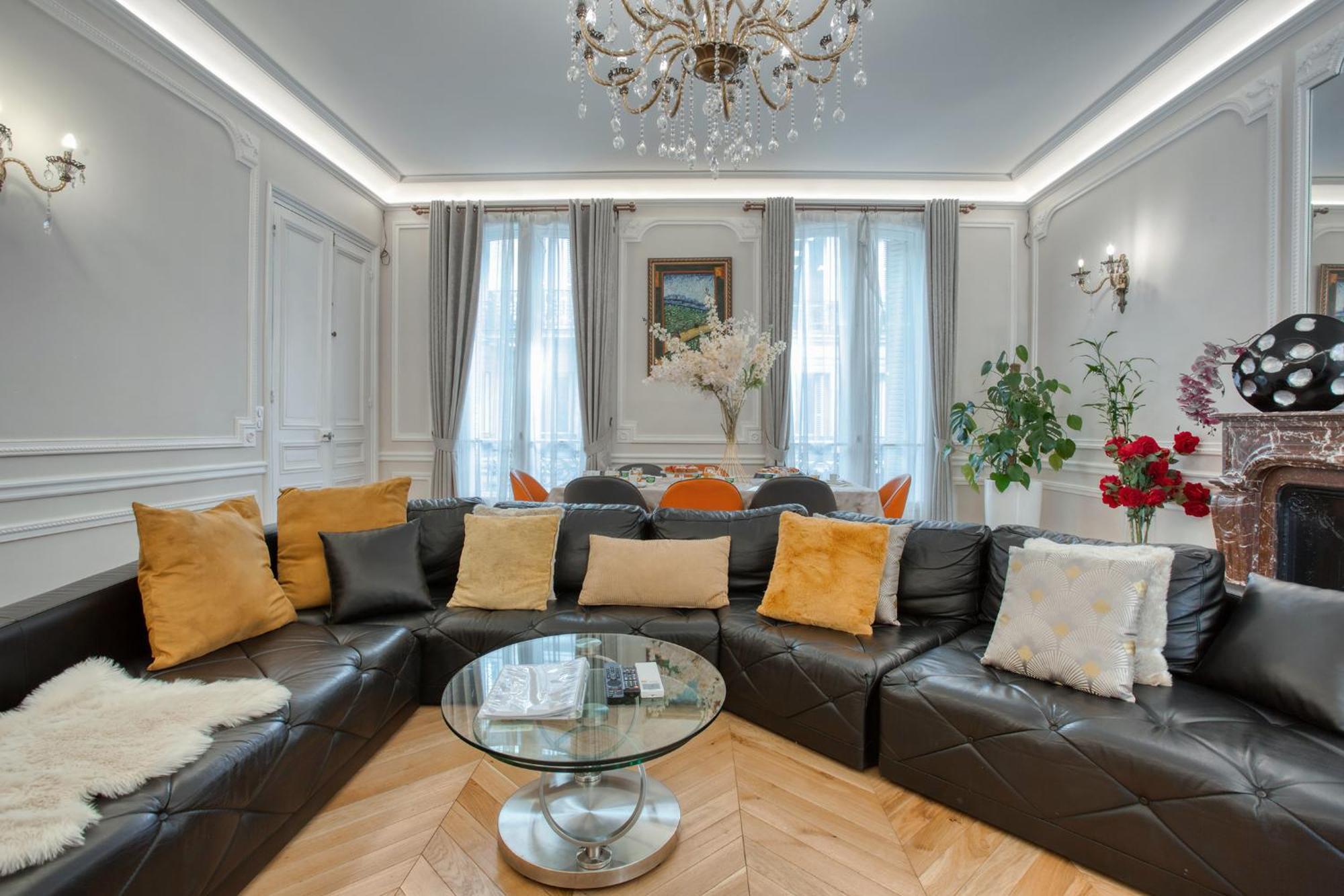 Luxueux 200M2 5Ch Champs Elysees A 1Min Perle Rare Париж Экстерьер фото